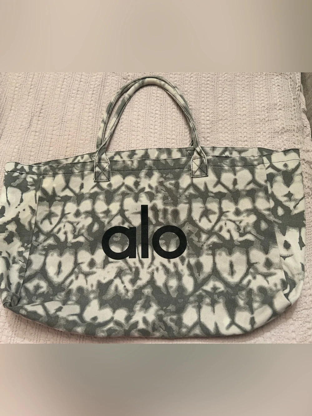 ALO Yoga Gray Tie-Dye Canvas Tote with Black Logo